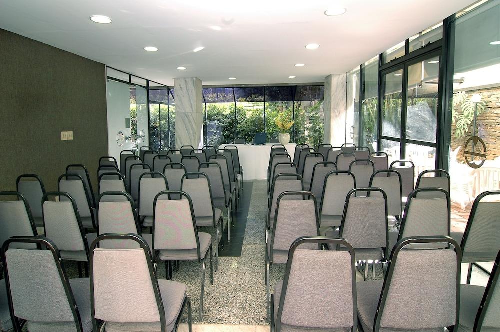 Boulevard Park 3* Belo Horizonte